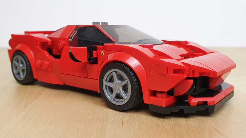 Lego Ferrari F8 Tributo Seitenansicht