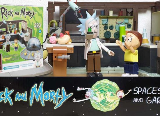 Rick and Morty: Spaceship and Garage von McFarlane Toys Review (12884)