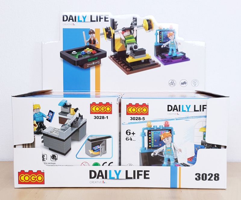 COGO Daily Life Display mit allen acht Sets