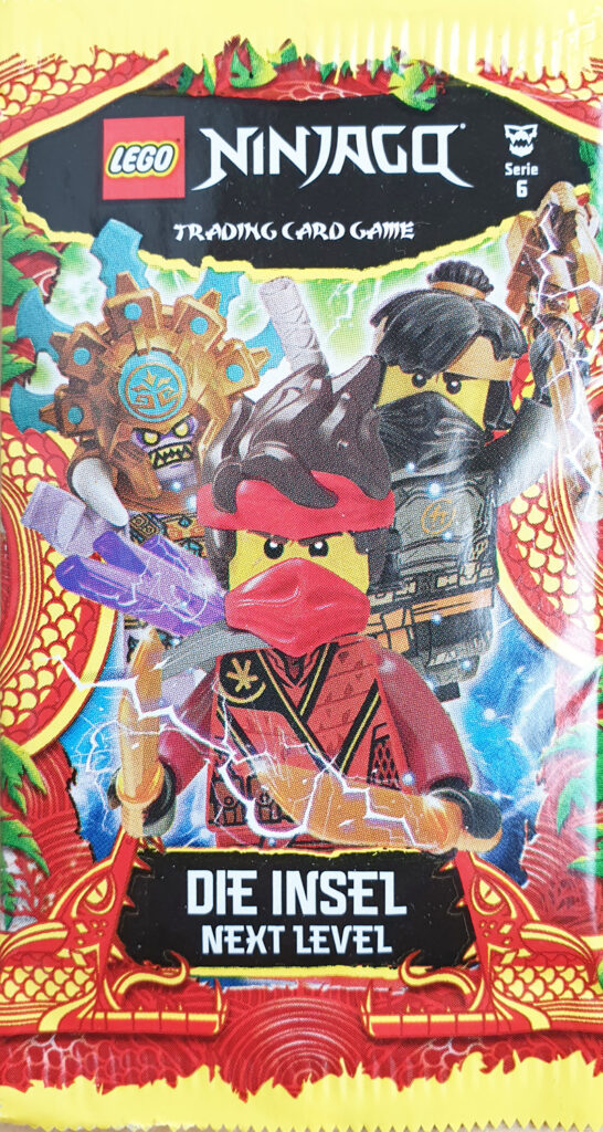 Kostenfreies Extra: Trading Card Game Booster NINJAGO® „Die Insel“