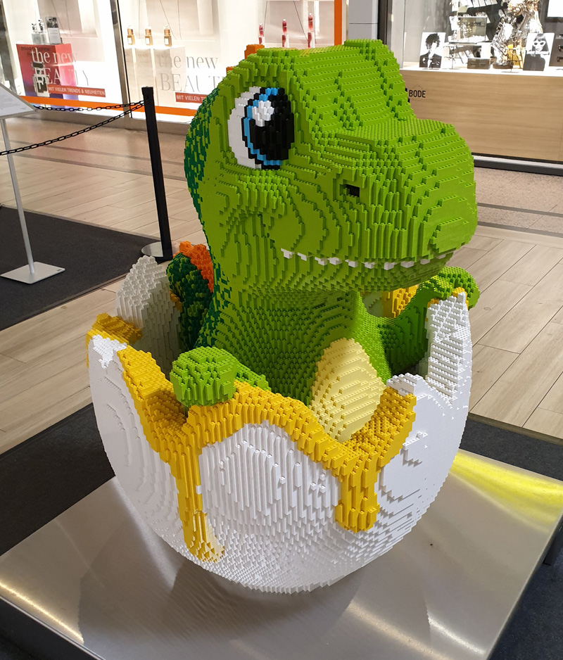 Ausstellung BrickFabrik im Elbe Einkaufszentrum, Dino