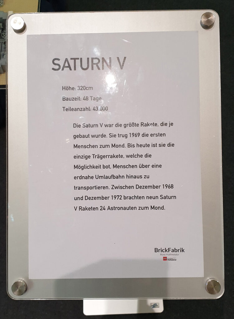 Ausstellung BrickFabrik im Elbe Einkaufszentrum, Saturn V
