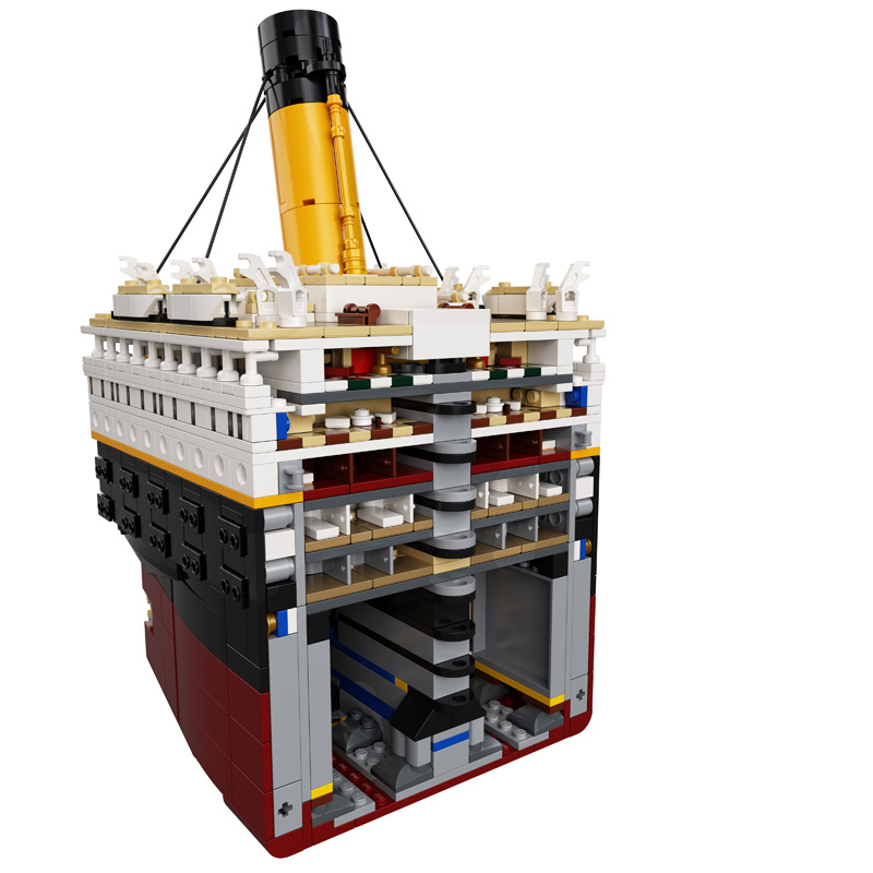 Querschnitt LEGO Titanic 10294