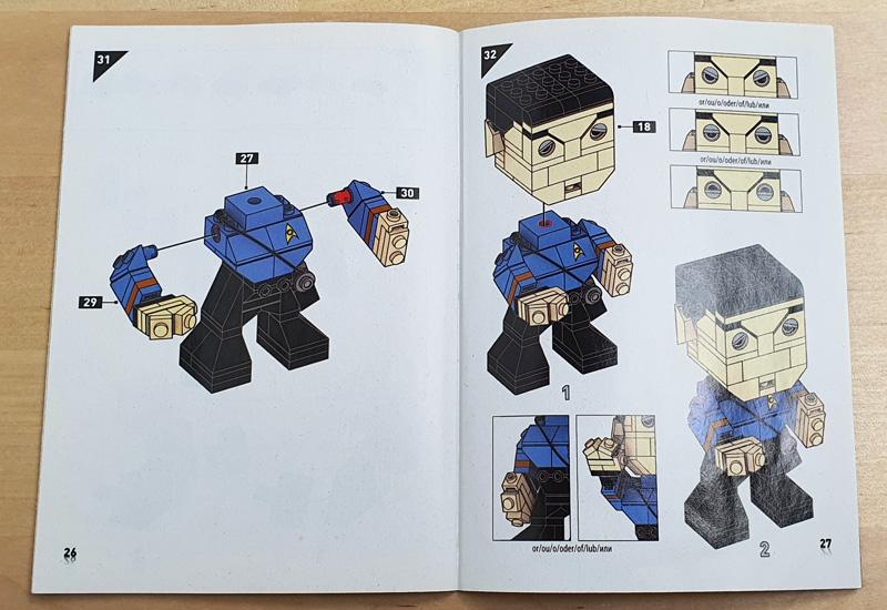 Mega Bloks Spock - Kopf und Körper werden separat gebaut