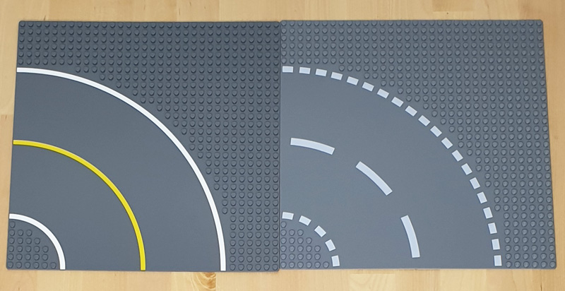 Straßenplatten im Vergleich - Links: Wange / Rechts LEGO®