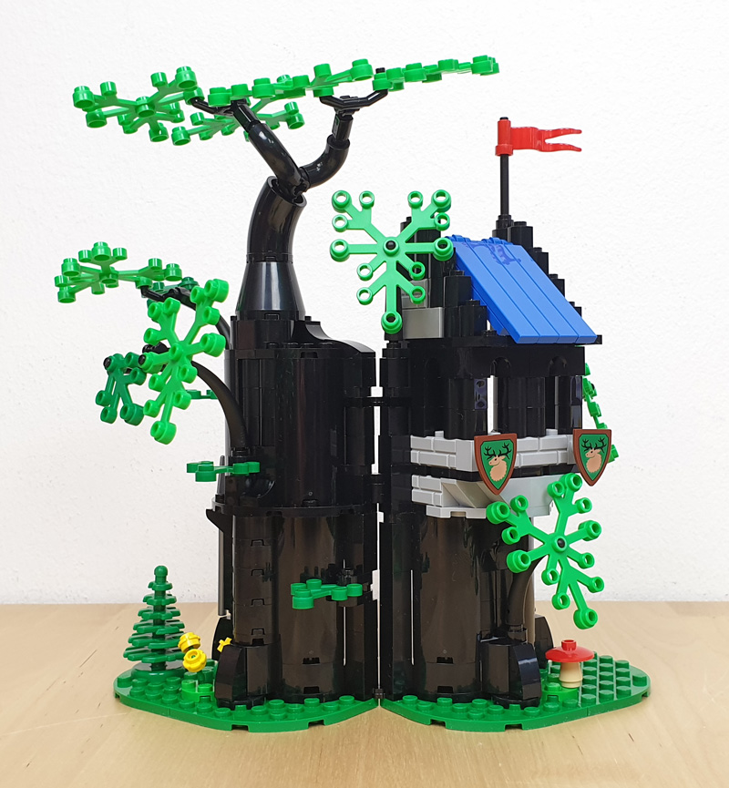 LEGO 40567 Forest Hideout. aufgebautes und aufgeklapptes Modell