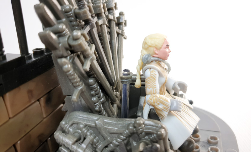 MEGA Construx Game of Thrones The Iron Throne aufgebautes Set