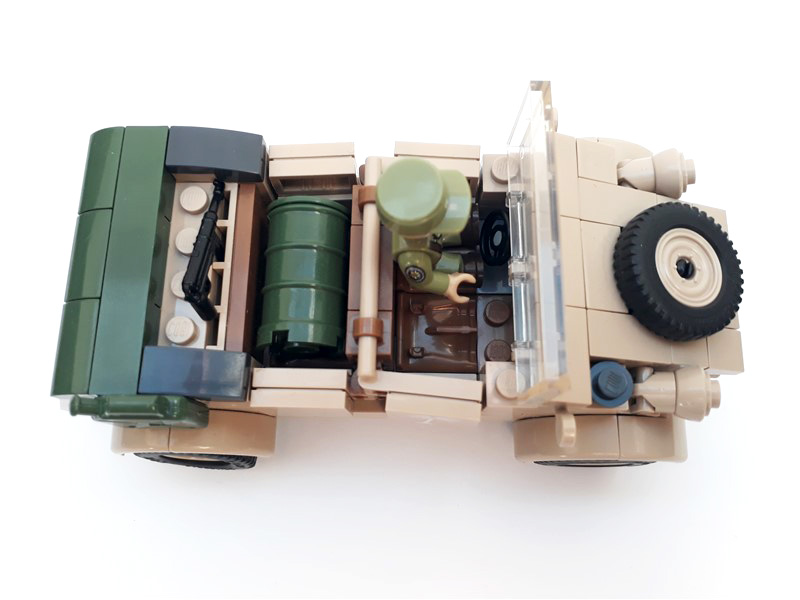 COBI Volkswagen Kübelwagen Typ 82 2402 Draufsicht mit Minifigur