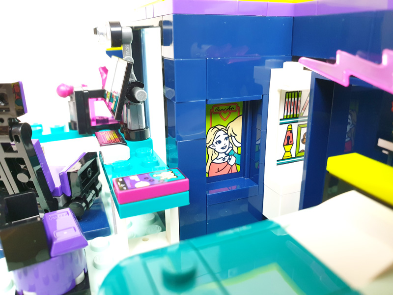 LEGO Novas Zimmer 41755 Geheimfach hinter Regal