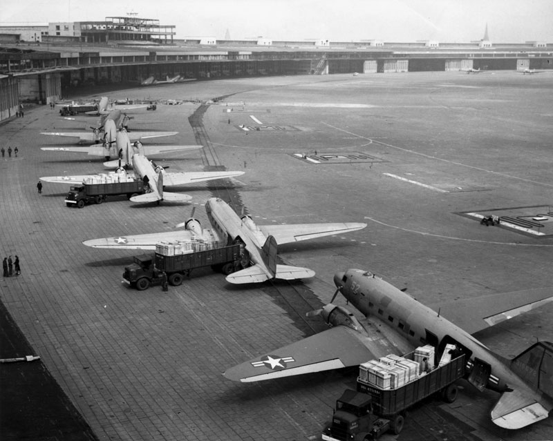 COBI C-47 Skytrain Dakota 5743 verfügbar historisches Original