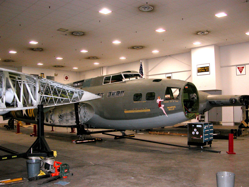 COBi News 48 Boeing B17 Flying Fortress Memphis Belle historisches Original