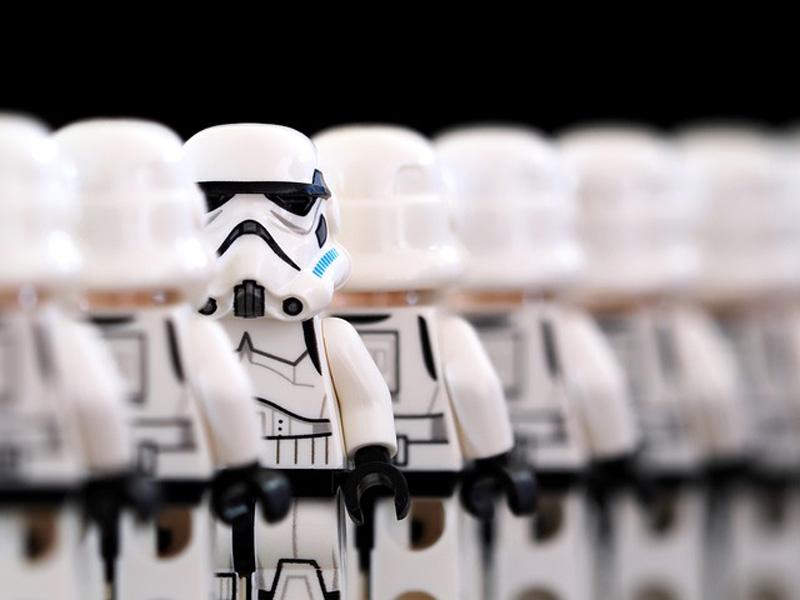 LEGO Ausstellung Born2Brick 2023 Stormtrooper Minifigur Titel