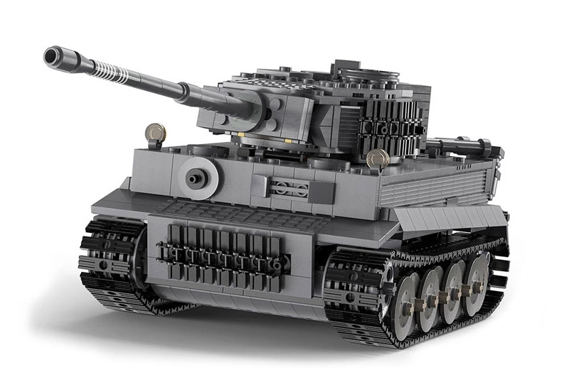 CaDA Tiger Tank C61071W Vorderseite