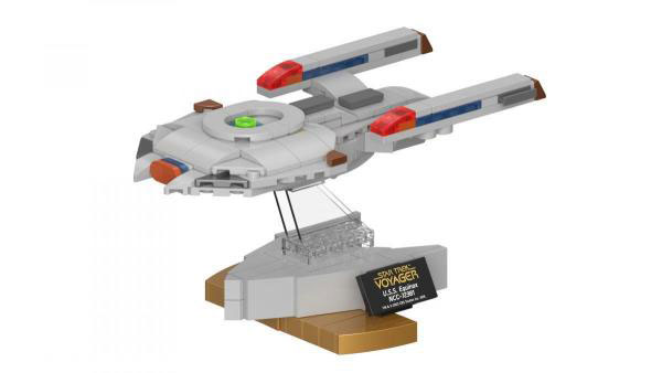 BlueBrixx Star Trek USS Equinox 105696 Set auf Displayständer