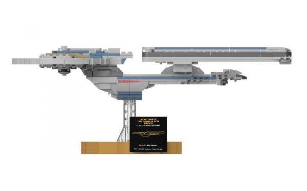 BlueBrixx Star Trek USS Excelsior NX-2000 105689 Set Seitenansicht