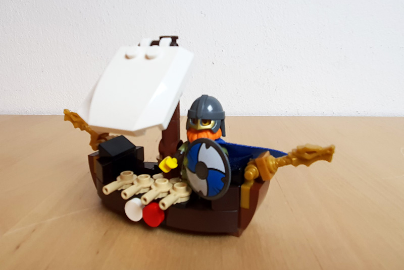 LEGO Explorer Magazin 5/2023 Wikingerschiff mit LEGO Minifigur