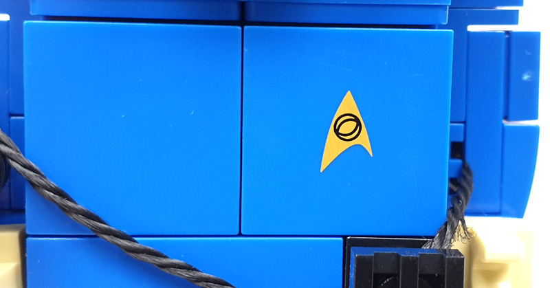 BlueBrixx Spock 105448 Detail Sternenflotto Logo