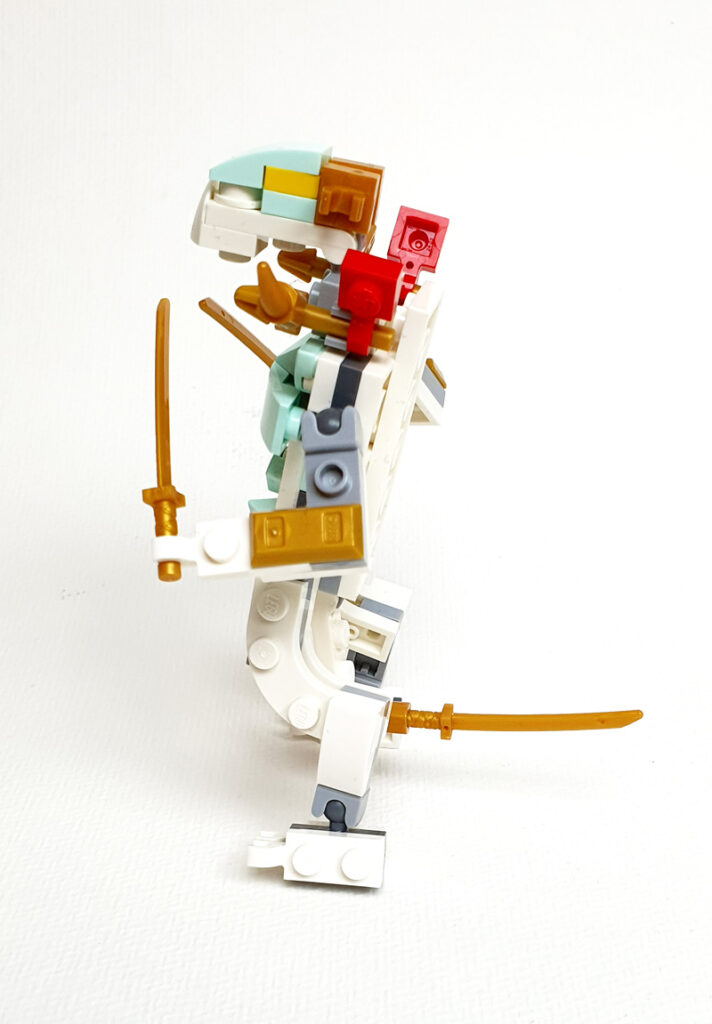 LEGo Ninjago Eisdrache 30649 Set 2 Seitenansicht