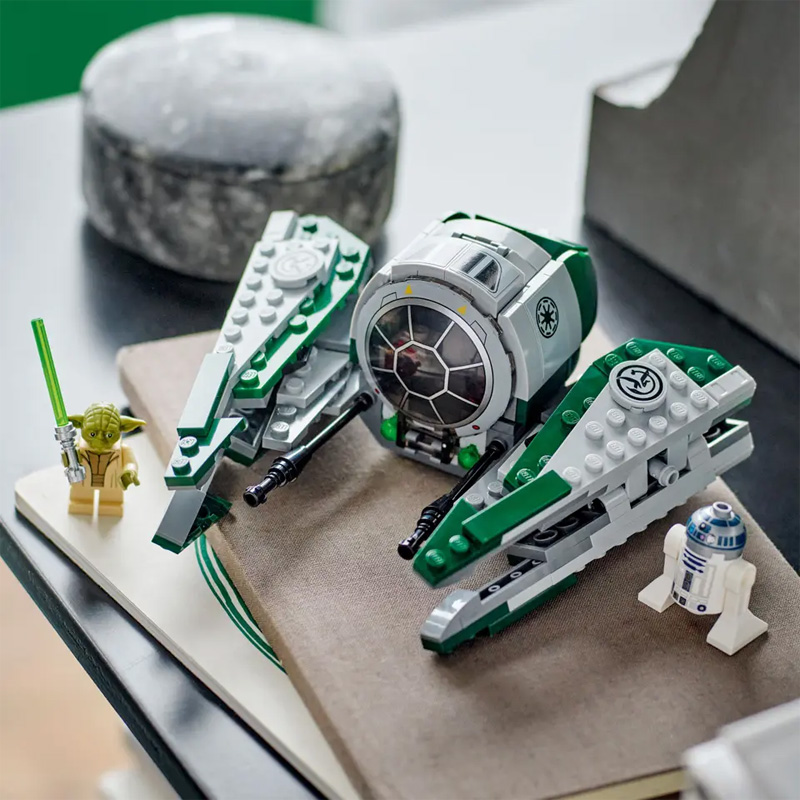 LEGO Star Wars Heft 102/2023 75360 Yodas Jedi Starfighter