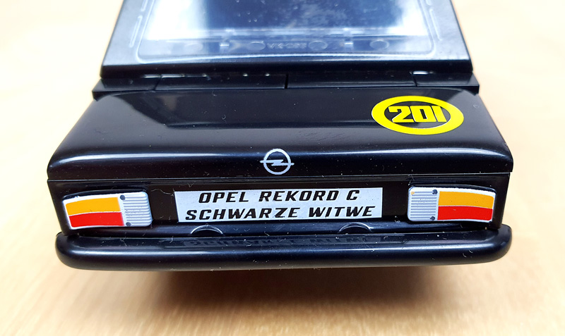 COBI Opel Rekord C Schwarze Witwe 24597 Rückansicht Print Nummernschild