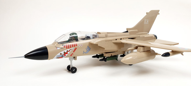 COBI 5854 Panavia Tornado MiG-Eater Set aufgebaut