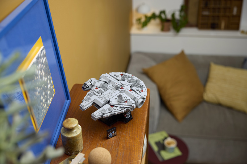 LEGO Millenium Falcon 75375 Set ausgestellt Jubiläum 25 Jahre