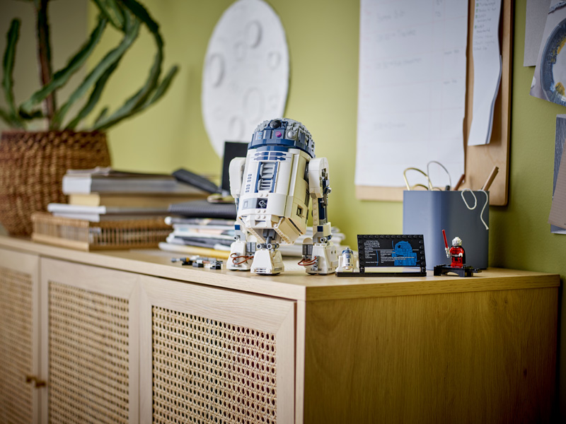 LEGO Star Wars 25 Jahre R2-D2 75379 Set ausgestellt