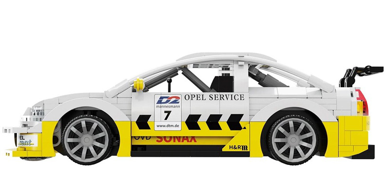 CaDA Neuheiten Sportwagen Opel Astra V8 Coupe C51081W Seitenansicht