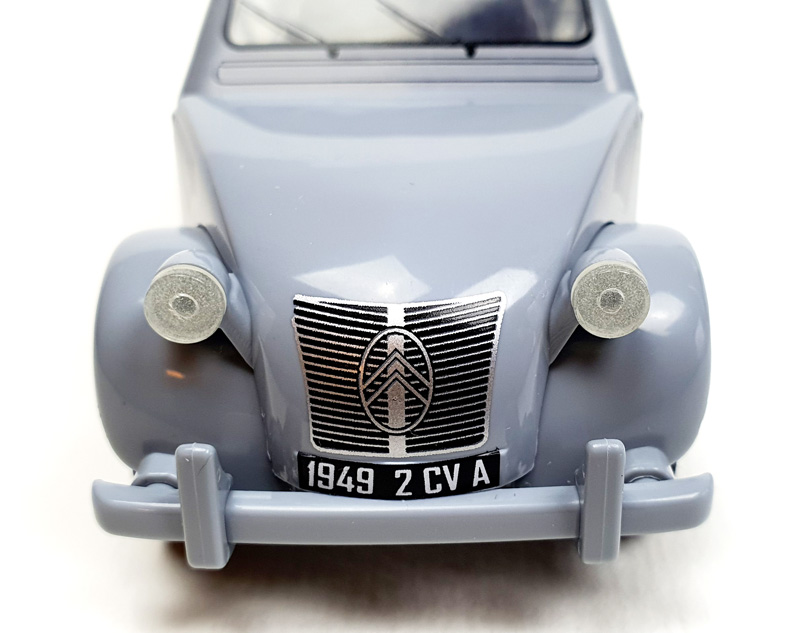 COBI Citroen 2CV Type A 24510 Set aufgebaut Front Detail