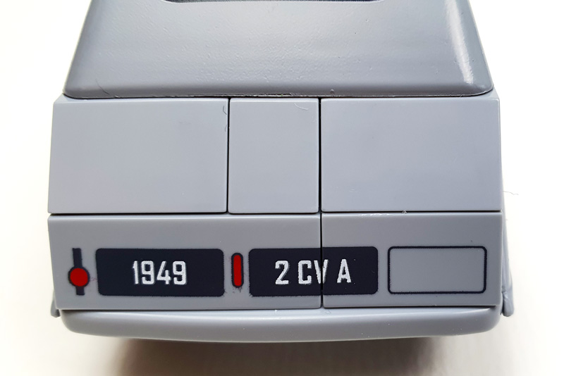 COBI Citroen 2CV Type A 24510 Set aufgebaut Rückansicht Detail Nummernschild