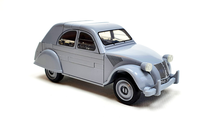 COBI Citroen 2CV Type A 24510 Set aufgebaut schräge Ansicht