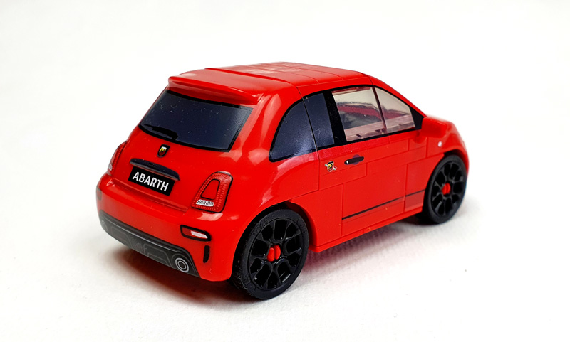 COBI Fiat Abarth 595 Competizione 24502 aufgebautes Modell Seitenansicht hinten