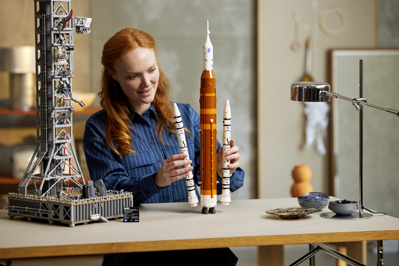 LEGO Nasa Artemis Startrampe 10341 Lifestyle