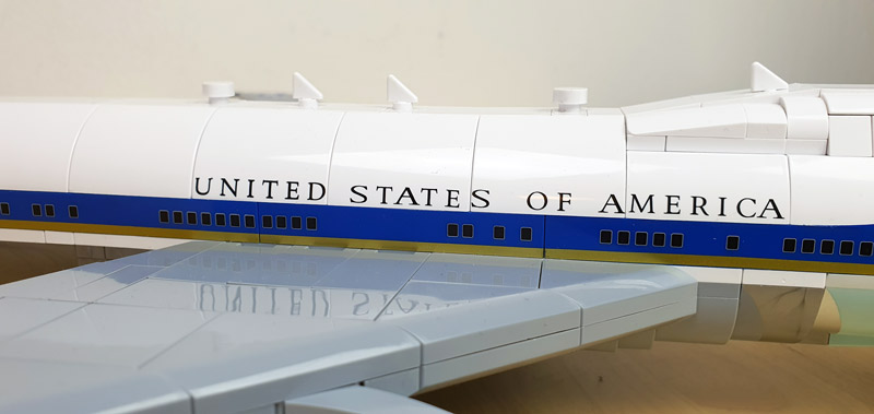 COBI Boeing 747 Air Force One 26610 aufgebaut