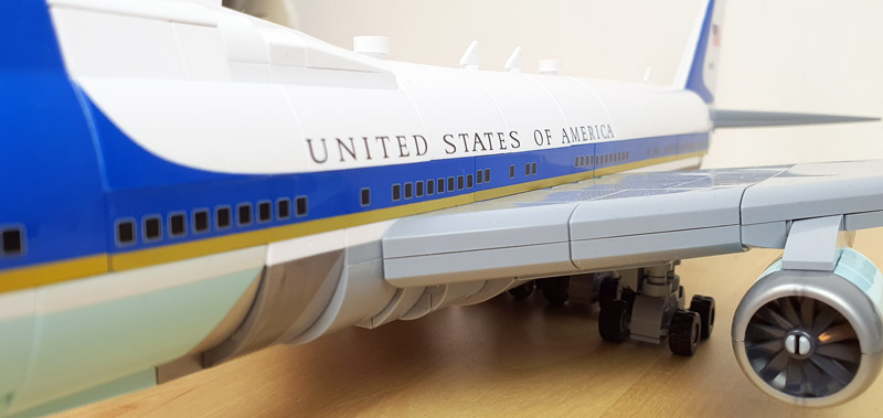 COBI Boeing 747 Air Force One 26610 aufgebaut