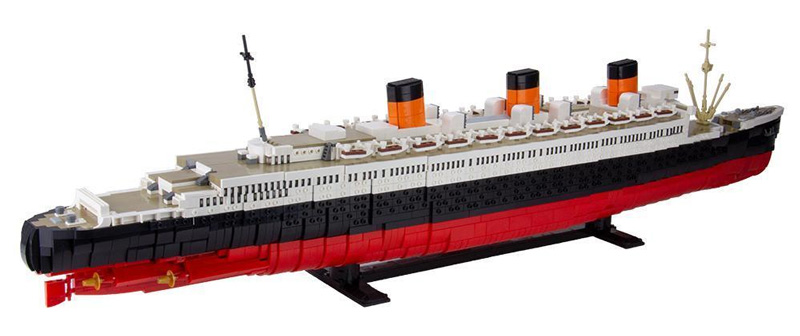 Bluebrixx Queen Mary I 102500