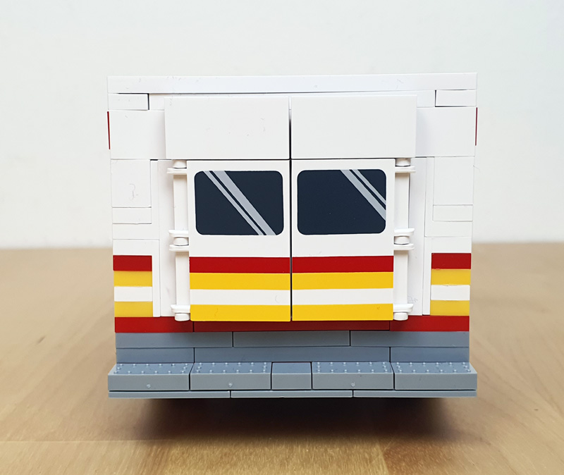 COBI RAM 3500 Ambulance 24609 augfgebaut Heck