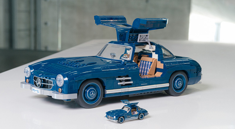 Mattel Brick Shop Hot Wheels Mercedes 300 SL Lifestyle