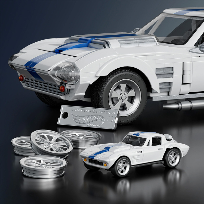 Mattel Brick Shop Hot Wheels JGR31 Corvette Grand Sport