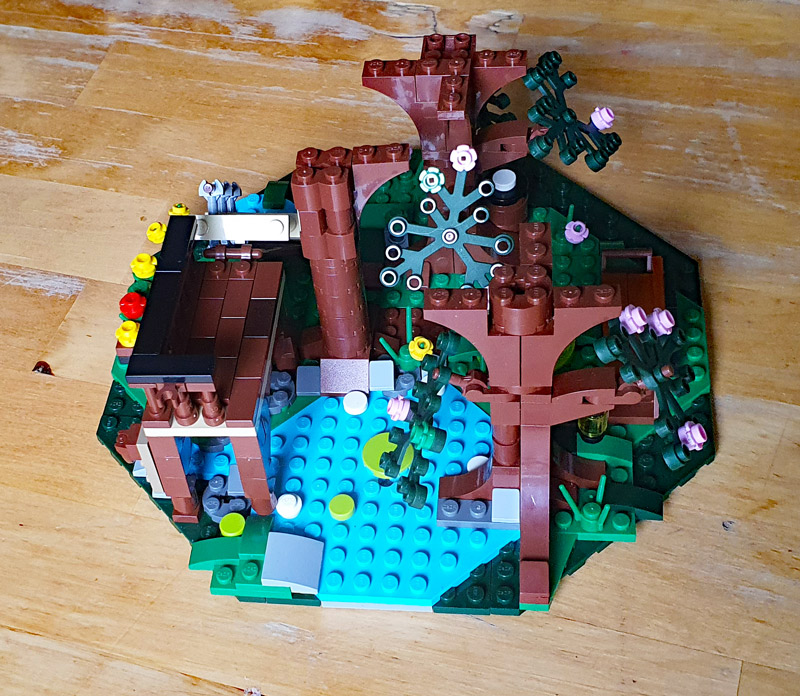CaDA Four Seasons Tree House C66004W Aufbau