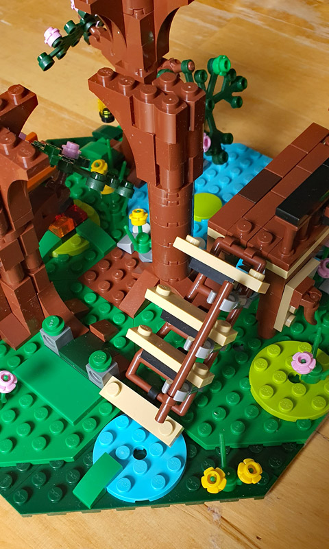 CaDA Four Seasons Tree House C66004W Aufbau