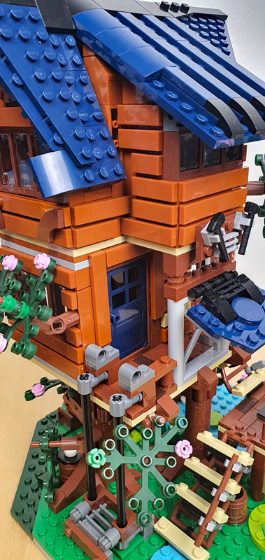 CaDA Four Seasons Tree House C66004W gebaut Detail