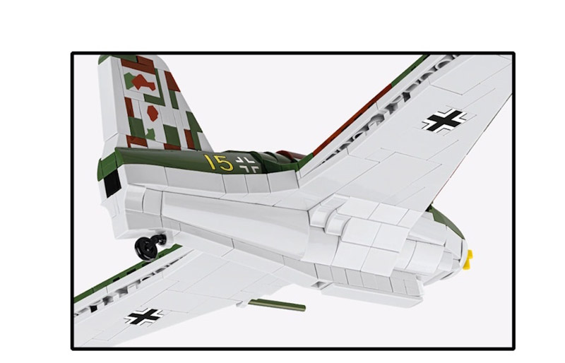 COBI 5765 Messerschmitt Me 163B Komet & Scheuch-Schlepper Limited Edition