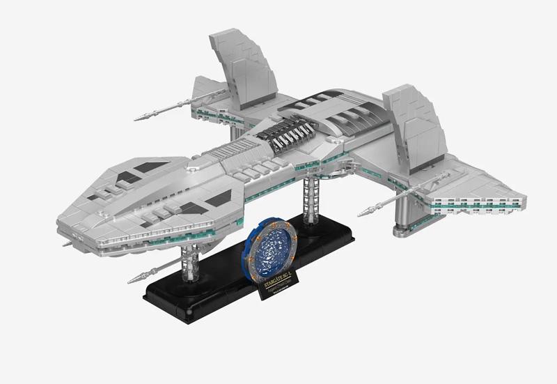 BlueBrixx Asgardschiff O'Neill Klasse 108746 Set auf DIsplaysockel