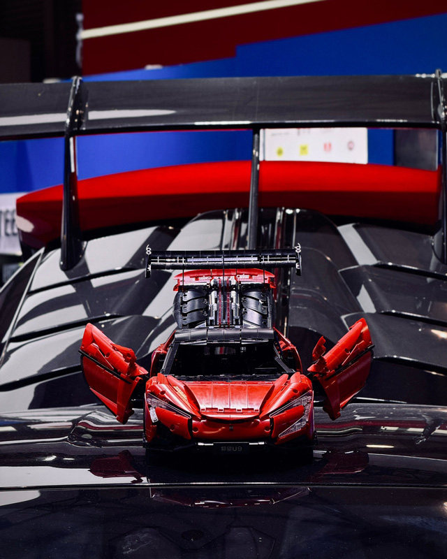 CaDA auf der China Toy Expo 2025 YangWang u9