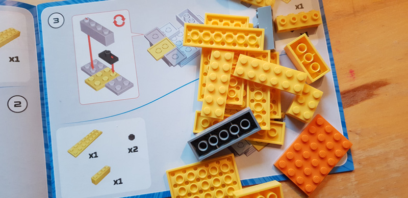 COBI Super Wings Donnie 25124 und Jett 25126 Aufbau