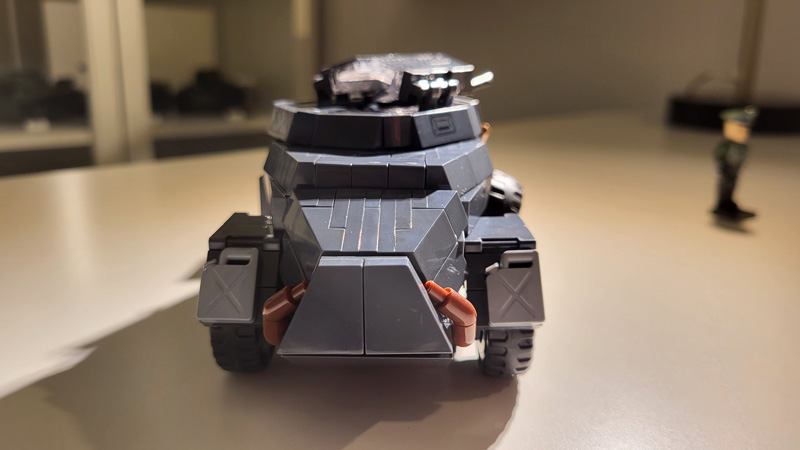 COBI Sd.Kfz. 222 (2657) aufgebaut