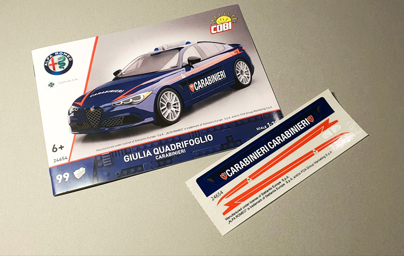COBI Alfa Romeo Giulia Quadrifoglio Carabinieri 24654 Aufkleber