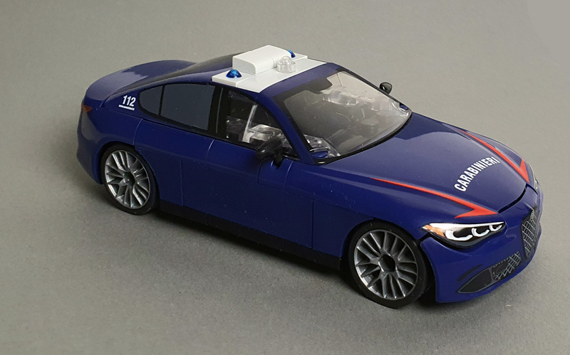 COBI Alfa Romeo Giulia Quadrifoglio Carabinieri 24654 gebaut