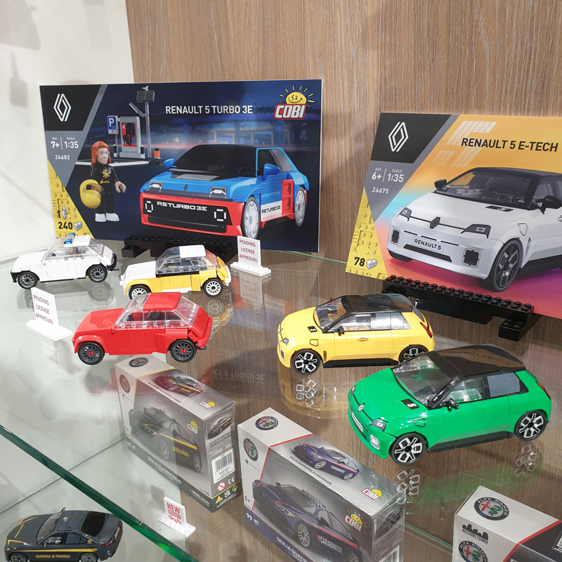 COBI Renault Messe